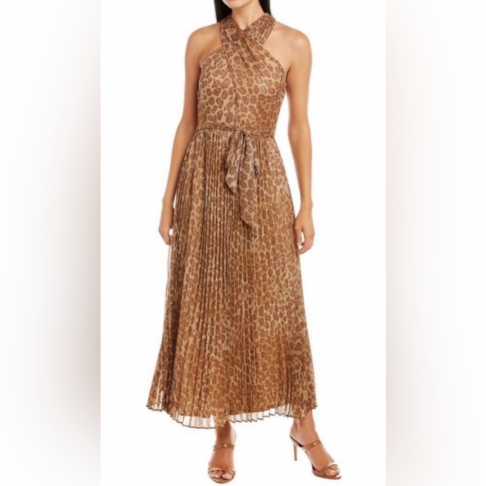 Taylor Dress π HOST PICK π - Picture 4 of 11